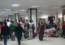 عن الحق في تلقي العلاج.. كلفة الحياة لا تعادل 1400 جنيه مواطنون في مستشفى عام ينتظرون أدوارهم