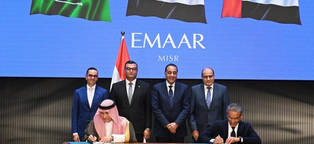 "إعمار مصر" و"سيتي ستارز" توقعان عقود أكبر مشروع سياحي على ساحل البحر الأحمر في مصر