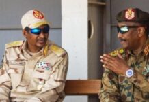 السودان بين حكومتين وواقع منقسم قائدا الجيش السوداني البرهان و"الدعم السريع" محمد حمدان دقلو قبل اندلاع الحرب بينهما