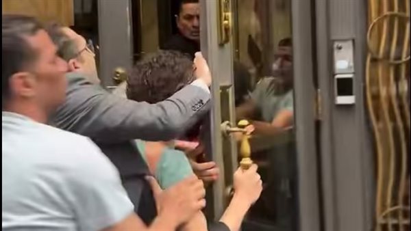 الاعتداء على البعثة المصرية في نيويورك