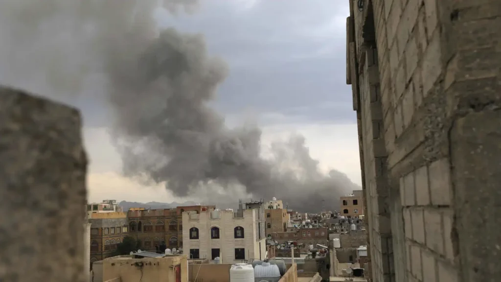 لقطة من استهداف صنعاء
