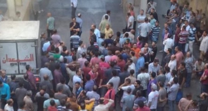 وقفة عمال شركة الشمعدان
