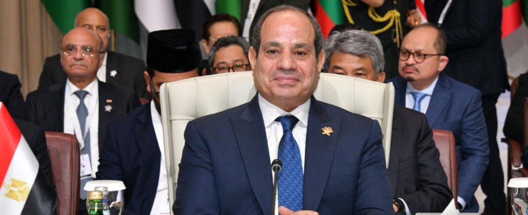 السيسي يستخدم كلمة "عدو" في إشارة لإسرائيل خلال حديثه أمام قمة الدوحة الشهر الماضي