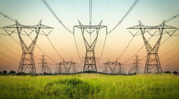 خطوط نقل الكهرباء في مصر