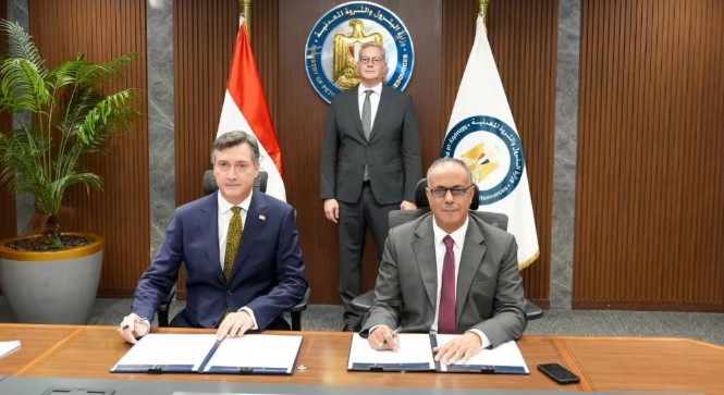 توقيع الاتفاقية