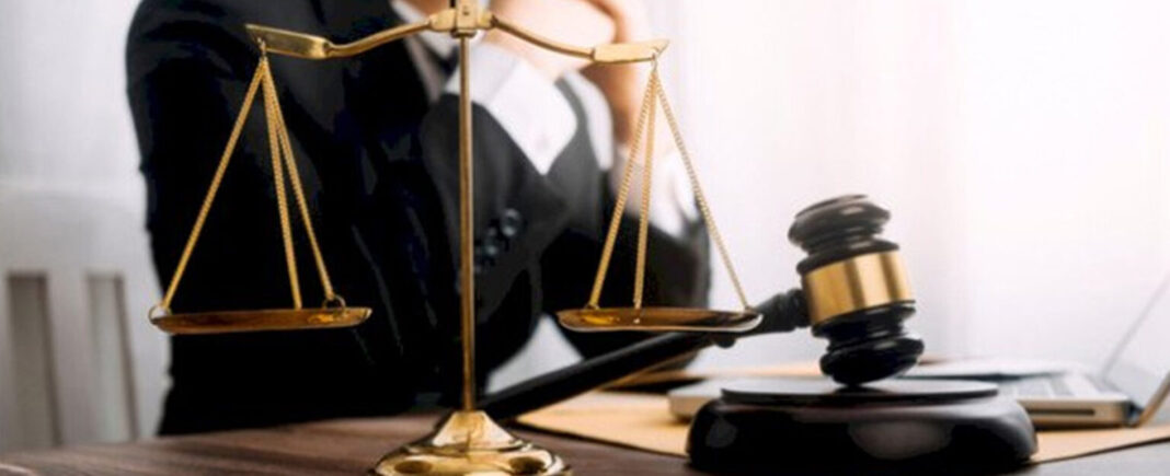 القضاة غاضبون