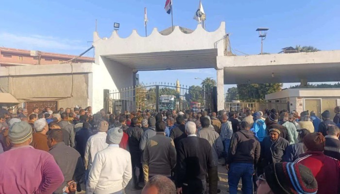 احتجاجات عمال السكر