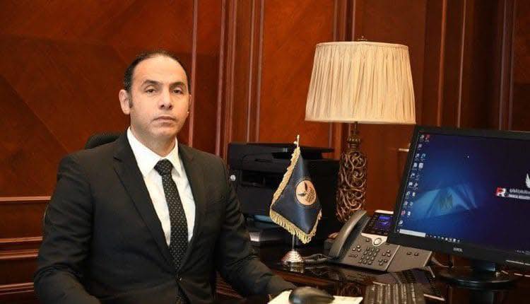 الدكتور إسلام عزام، رئيس البورصة