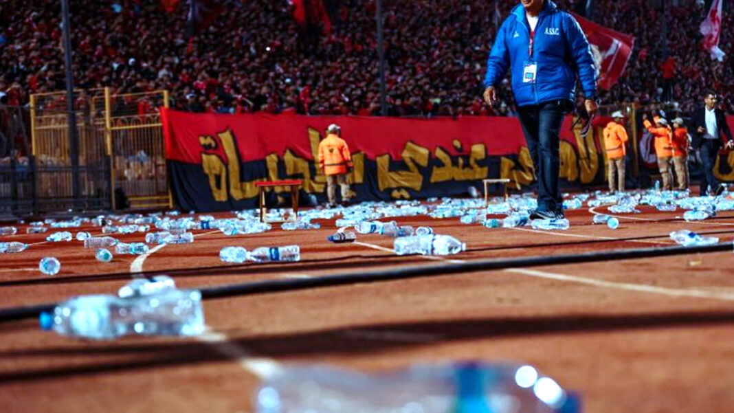 أعمال شغب خلال مباراة الأهلي والجيش المغربي
