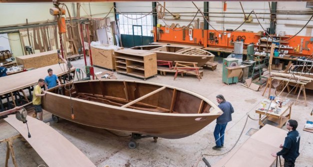 صناعة اليخوت