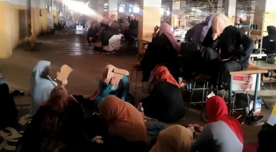 احتجاجات عمال وبريات سمنود