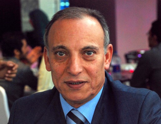 الكاتب عبدالعظيم حماد