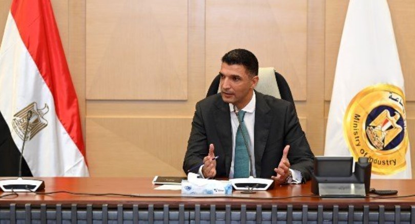 المهندس خالد هاشم وزير الصناعة