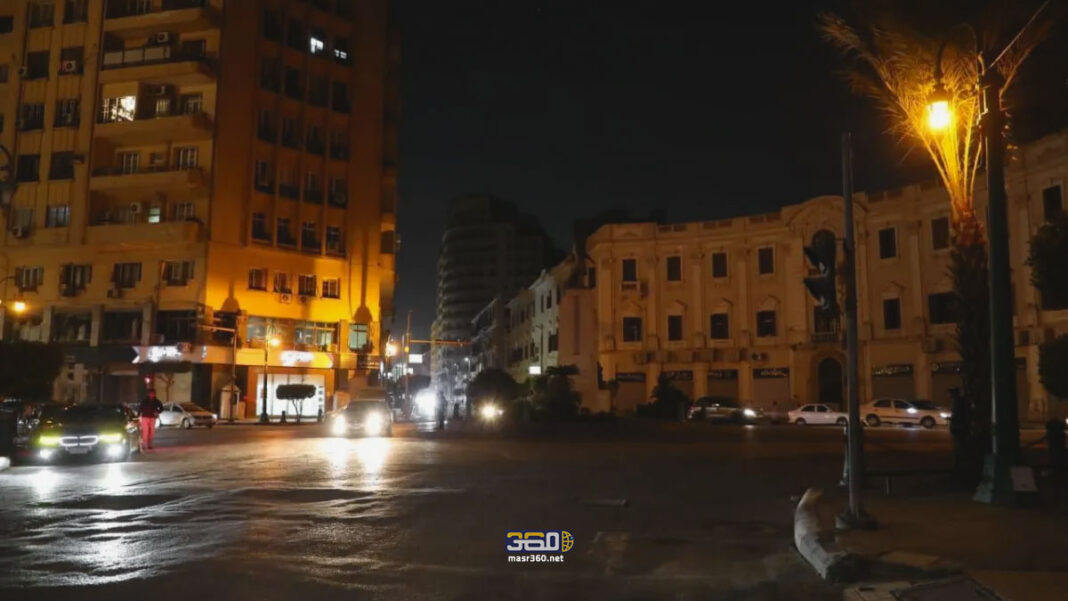 بدء تطبيق خطة ترشيد استهلاك الكهرباء وغلق المحال بدء تطبيق خطة ترشيد استهلاك الكهرباء وغلق المحال
