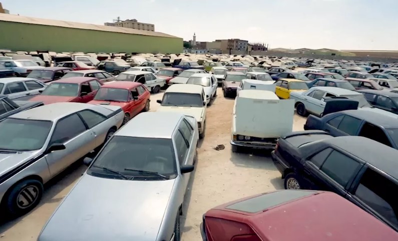 إحلال السيارات الكهربائية في مصر 