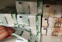 ازي الحال| عملية أمنية لمواجهة التعدين غير القانوني على الحدود مع السودان.. تضامن حقوقي مع أمنية سويدان.. 1.5 مليار يورو لمصر من الاتحاد الأوروبي خلال أيام 1.5 مليار يورو لمصر من الاتحاد الأوروبي خلال أيام