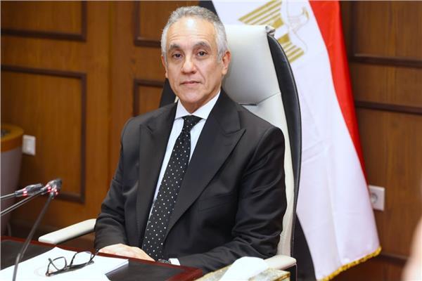 المستشار محمود حلمي الشريف وزير العدل