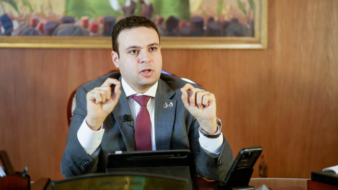 النائب عبد المنعم إمام