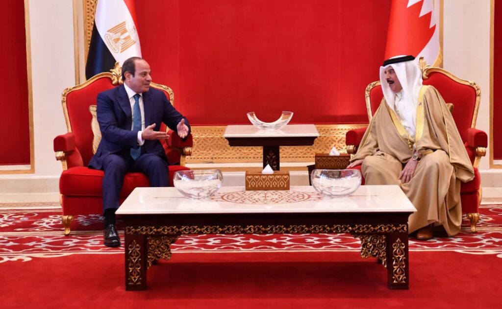السيد الرئيس عبد الفتاح السيسي وملك البحرين